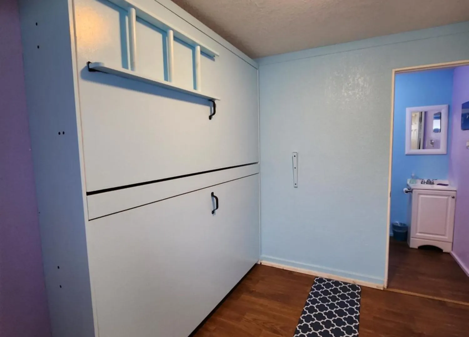 Yonegan Central Maui Getaways Wailuku United States