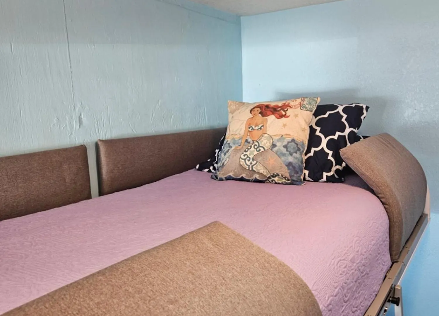 Yonegan Central Maui Getaways Wailuku